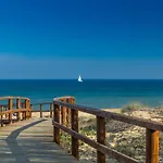 Infinity Sunny View Deluxe شقة *