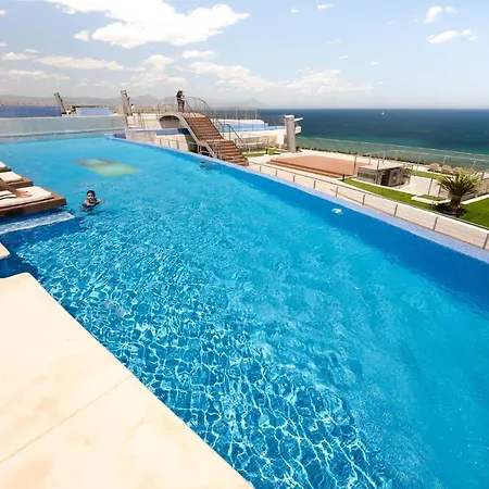 Infinity Sunny View Deluxe Apartmán